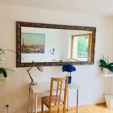 Comfortable In Cozy House Apartman *