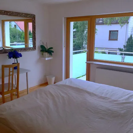 Comfortable In Cozy House * Planegg
