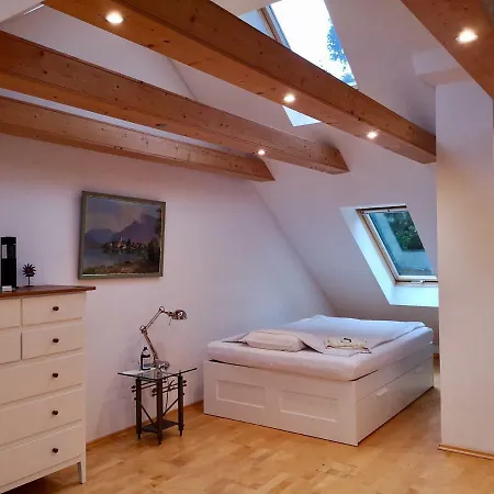 Comfortable In Cozy House Apartman