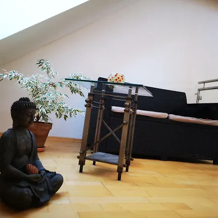 Comfortable In Cozy House Apartman