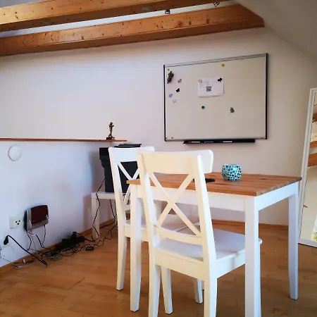 Apartman Comfortable In Cozy House